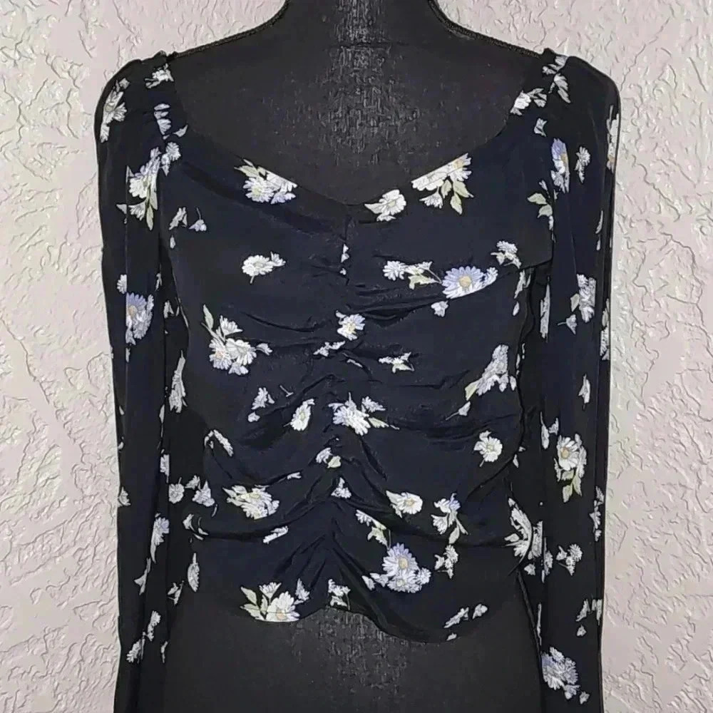SOPHIE RUE RUCHED top juniors black multi floral M